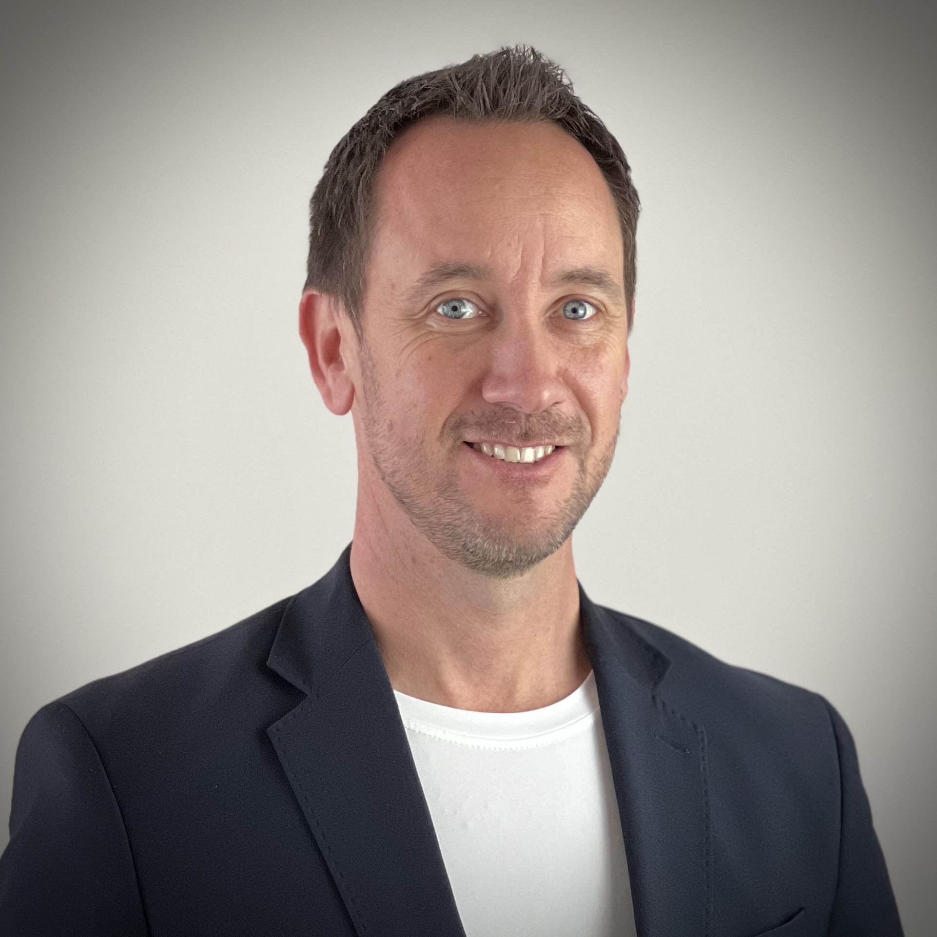 JL Dealer Enterprise Founder